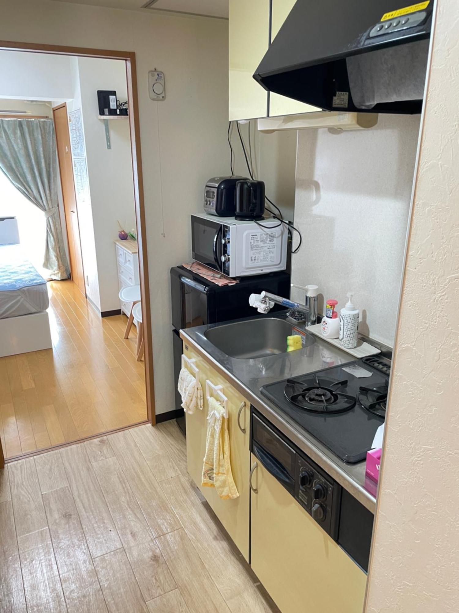 טוקיו 新宿安靜の家-A Quiet Home In Shinjuku - A 26 Square Meter Double Bed Room That Feels Like Home מראה חיצוני תמונה